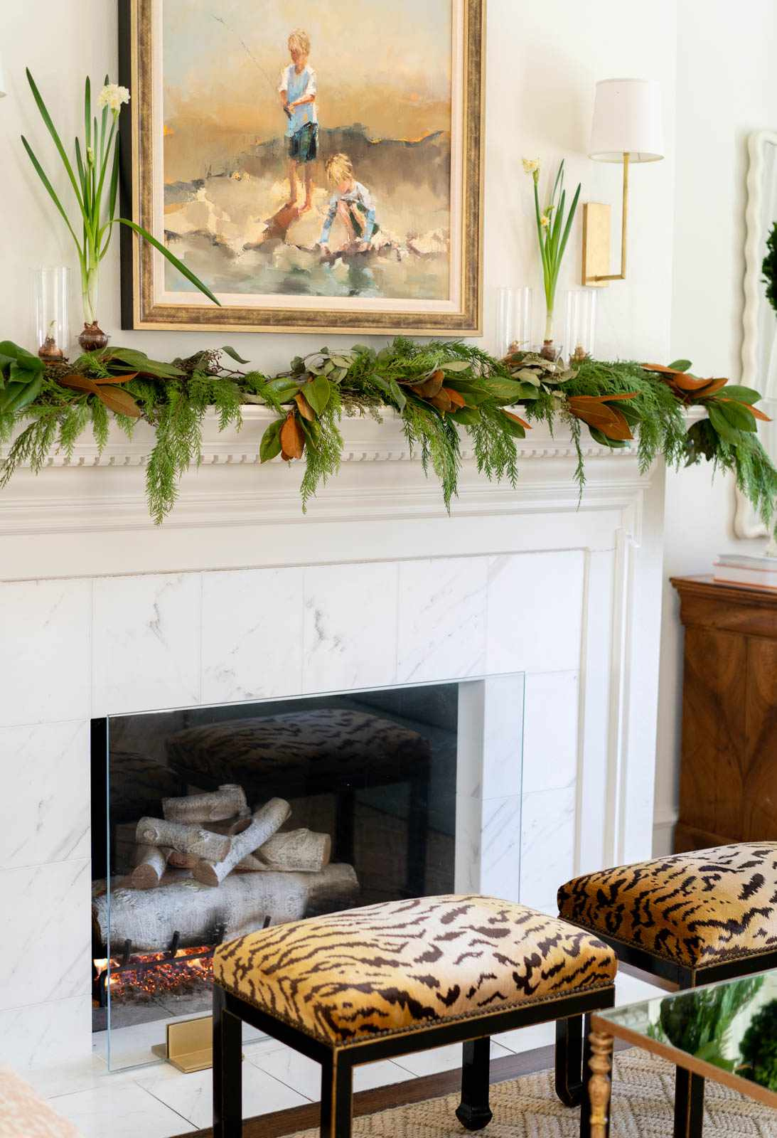 33 Magnolia Decorating Ideas For Christmas Cheer regarding Christmas Decorations With Magnolia Leaves