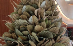 Palm Leaf Christmas Tree with Christmas Tree Leaves