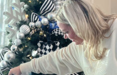 How To Decorate A Christmas Tree Like A Designer – Expert Tips intended for Christmas Trees With No Leaves