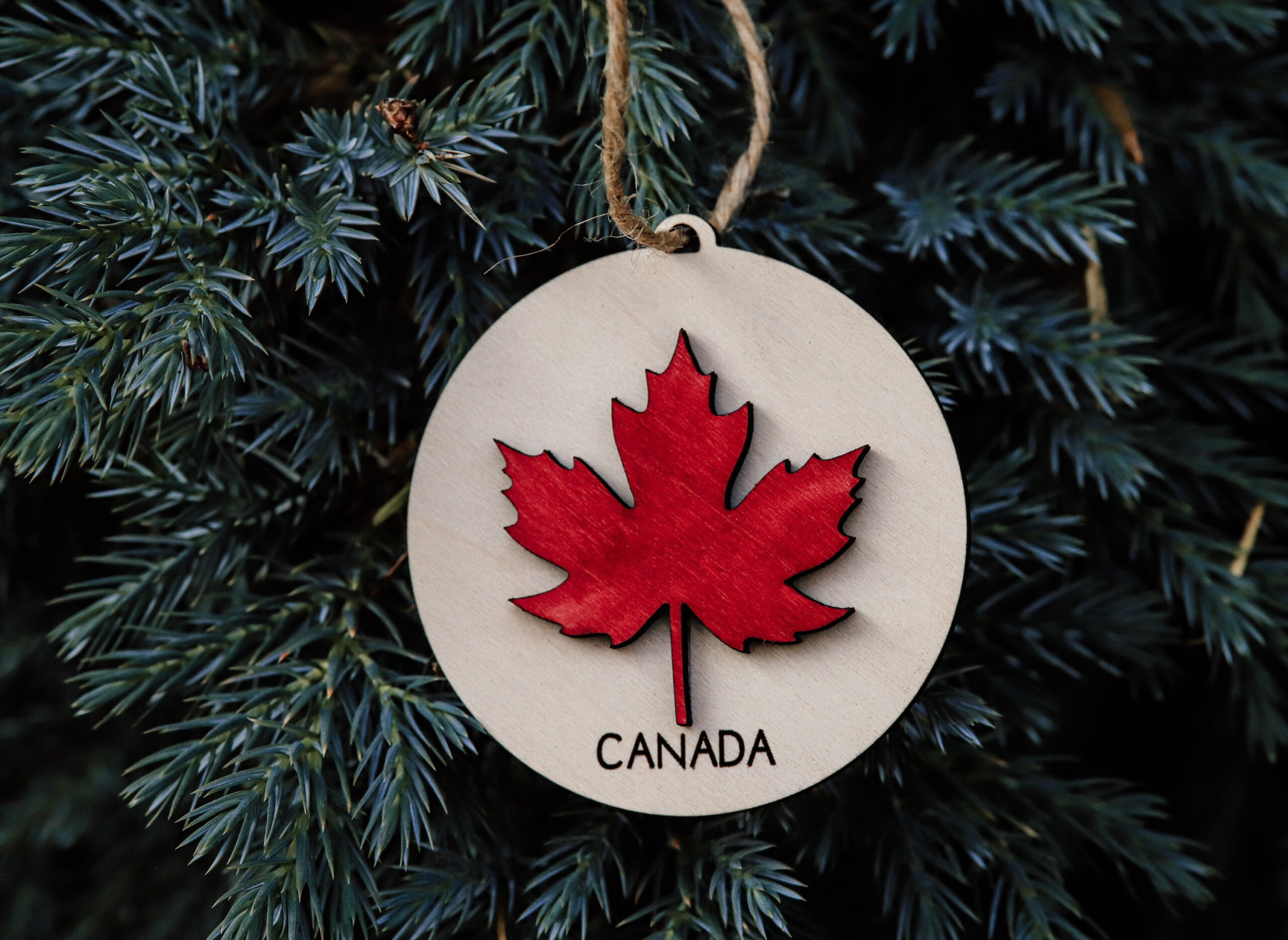 Kanada Ornament, Ahornblatt Ornament, Holz Kanada Ornament with regard to Christmas Ornaments Leaves