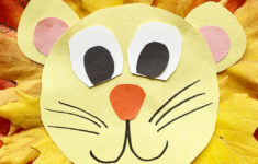 Lion Leaf Craft - Happy Toddler Playtime in Lion Leaf Craft With Printable Template