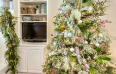 My Favorite Christmas Diy And Holiday Decorating Projects regarding Christmas Tree With Magnolia Leaves